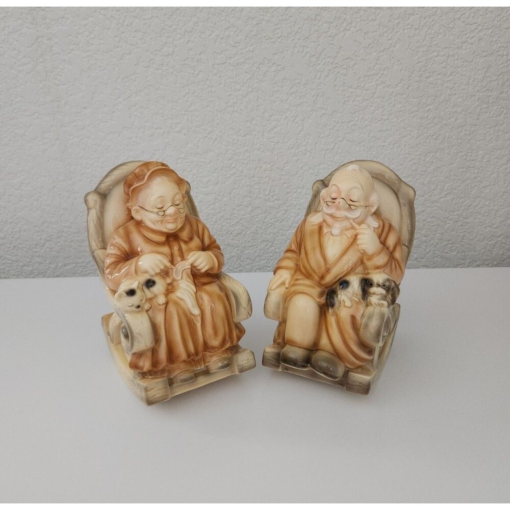 Extremely Rare Beautiful 1950-60's Kimco Grandma and Grandpa Ceramic Coin Banks